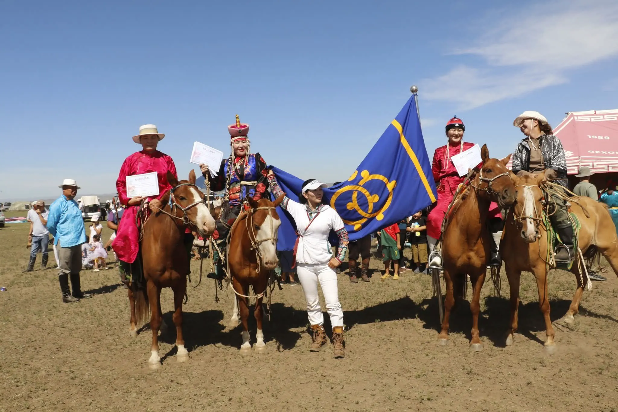 /static/images/herder/1965625206118551552.webp